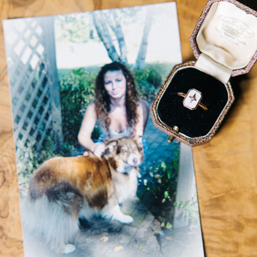 Pet ashes jewelry