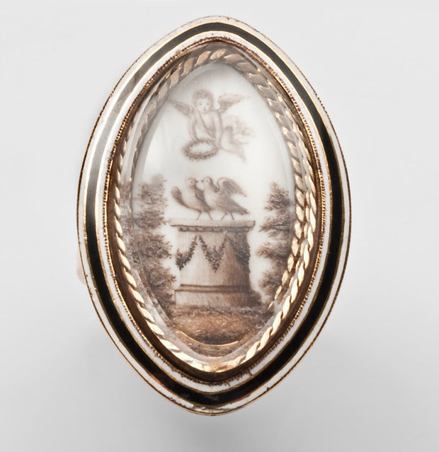 The Lifespan of a Mourning Ring