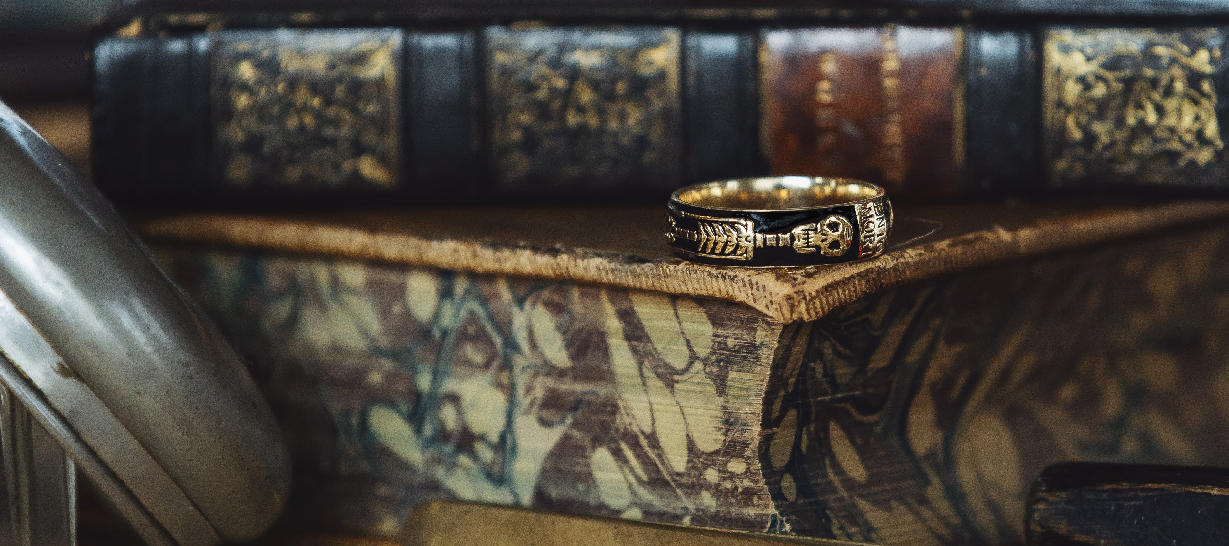 Gold Memento Mori Skeleton Ring